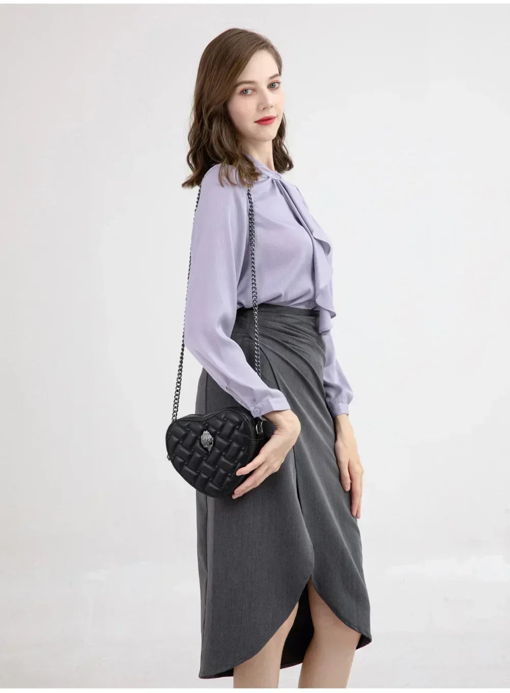 2024 Women's Heart-Shaped Herringbone Crossbody Bag with Eagle and Bird Head Shoulder Bag Chain Purse